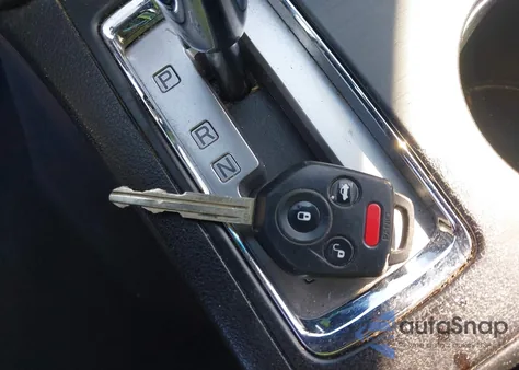 2019 Subaru Outback 2.5I Premium z USA, uszkodzony, nr VIN 4S4BSAHC1K3375691